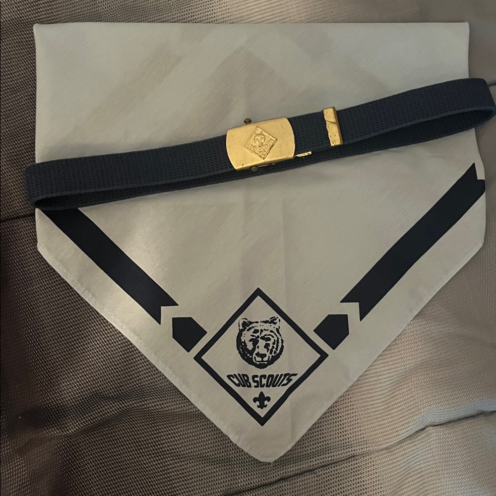Cub Scouts Neckerchief and Belt Set